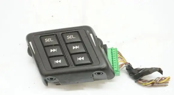 Volvo XC90 Aerial antenna switch 8666729