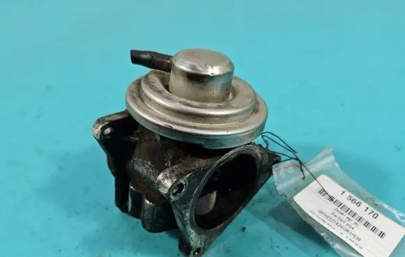 Volkswagen Golf Plus EGR valve 038131501AF IMPRK1566170