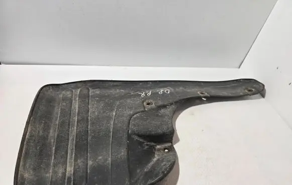 Toyota Hilux (AN10, AN20, AN30) Front mudguard 766210k110