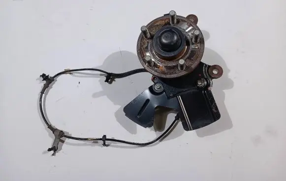 Ford Mustang VI Front wheel hub spindle knuckle FR3C-8108-A