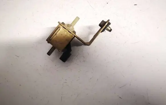Audi A6 S6 C4 4A Turbo solenoid valve 437906283a