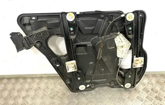 Dodge Journey Rear window lifting mechanism without motor 963218105 963218 00001182