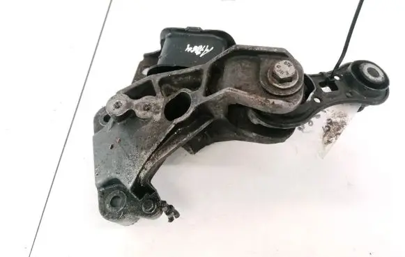 Nissan Primera Engine mount bracket 11210BV000