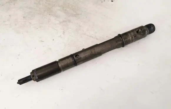 Audi A6 S6 C5 4B Fuel injector 059130201f