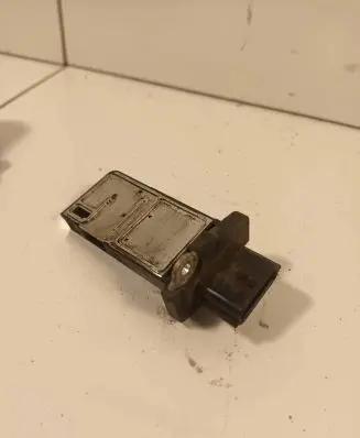 Nissan Pathfinder R51 Mass air flow meter 226807S000