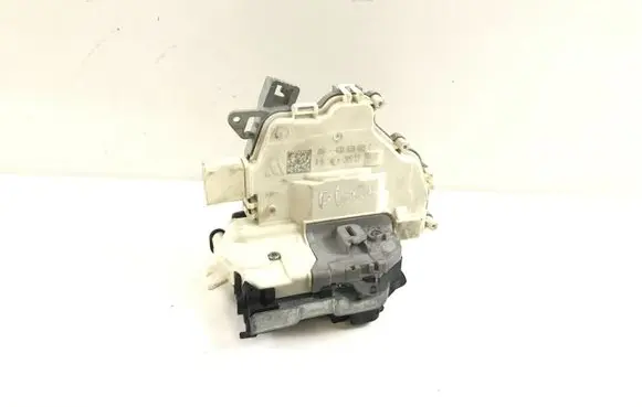 Audi Q3 8U Rear door lock 4G0839015C
