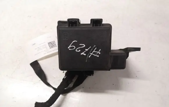 Renault Scenic III - Grand scenic III Relay mounting block 243820003R 63511831 04016505