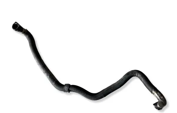 Land Rover Discovery Sport Engine coolant pipe/hose 