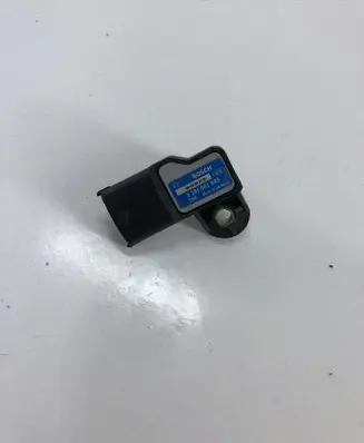 Opel Insignia A Air pressure sensor 0281002845