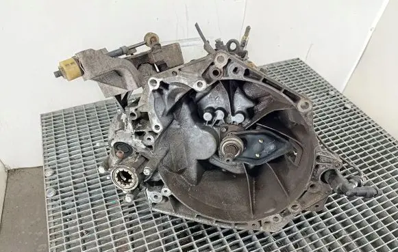 Peugeot 307 Manual 5 speed gearbox 20DP10