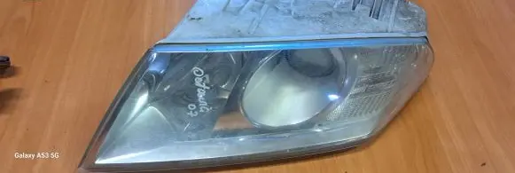 Skoda Octavia Mk2 (1Z) Headlight/headlamp
