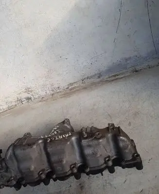 Volkswagen PASSAT CC Intake manifold