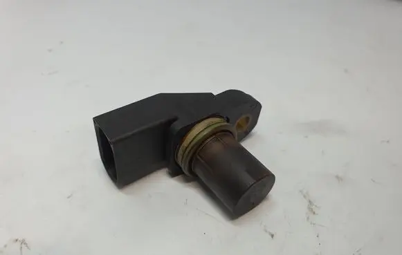 BMW 3 E46 Camshaft position sensor 7794646 13627794646