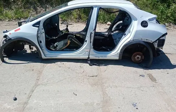 Honda Civic IX Front quarter panel