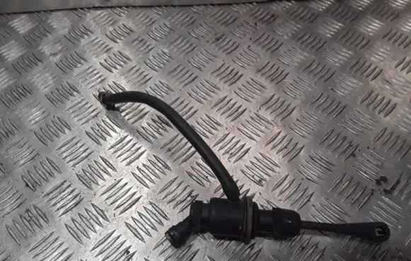Renault Scenic II - Grand scenic II Clutch master cylinder 8200151784