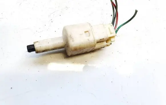 Toyota Aygo AB10 Brake pedal sensor switch 2701y70
