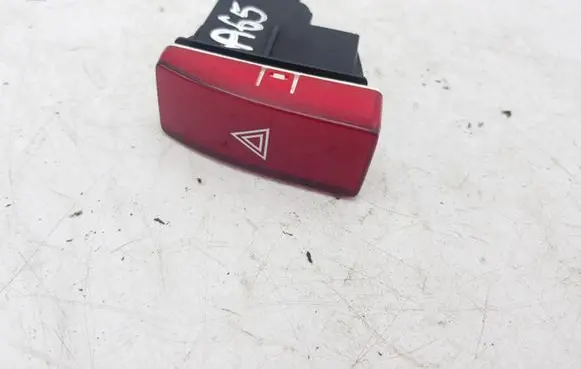 Honda CR-V Hazard light switch M33808