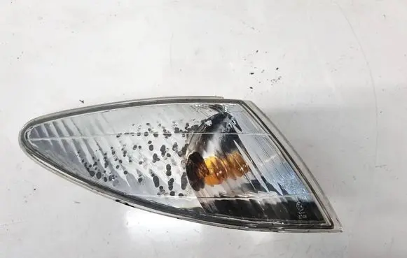 Mazda Premacy Front indicator light PY21W
