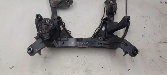 BMW 5 E60 E61 Front subframe 2121644