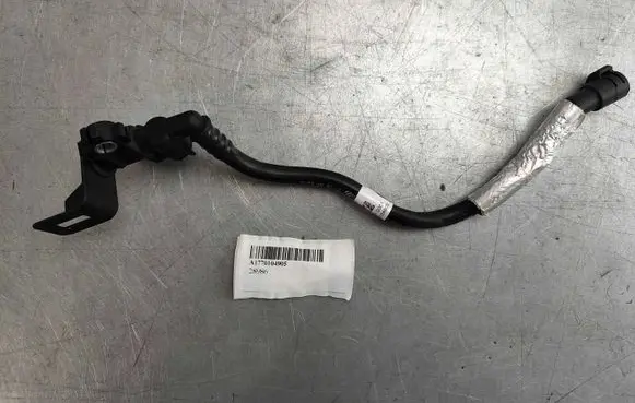 Mercedes-Benz S AMG W222 Vacuum line/pipe/hose A1770104905