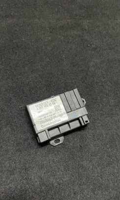 Mercedes-Benz GLK (X204) Ignition amplifier control unit A0009008503