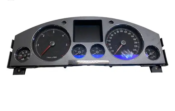 Volkswagen Phaeton Speedometer (instrument cluster) 3D0920882N 0263619404 6131000239
