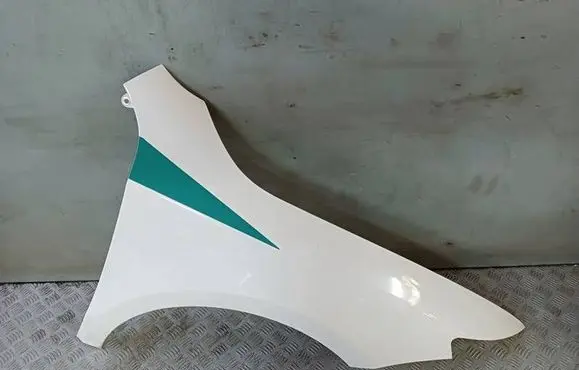 Skoda Superb B6 (3T) Fender 3T0821162A 051402SMU0