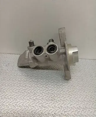Renault Megane IV Master brake cylinder 790611