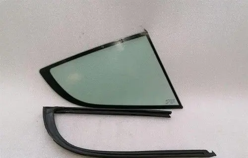 Aston Martin DB9 Rear door window glass 4G437611086
