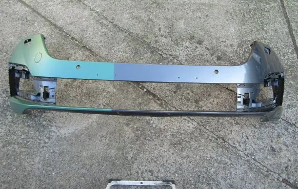 Skoda Octavia Mk4 Front bumper 5E3807221