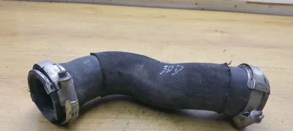 Audi A6 S6 C6 4F Engine coolant pipe/hose 4F0145709J