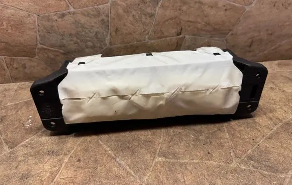 Mercedes-Benz C W205 Passenger airbag A2058600500