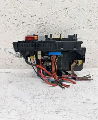 Mercedes-Benz C W204 Fuse module 5DK00922589