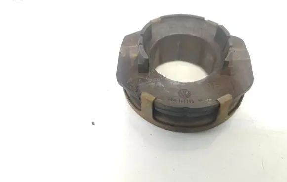 Volkswagen Jetta VI clutch release bearing 02A141165M