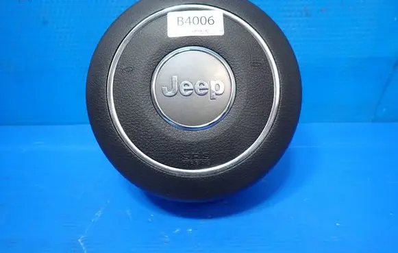 Jeep Compass Steering wheel airbag