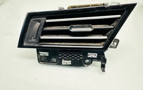 Volkswagen PASSAT B8 Dashboard side air vent grill/cover trim 3G1819701D 13112015 0925800505