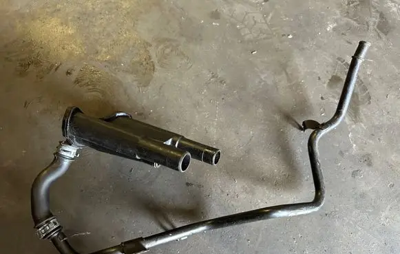 Land Rover Discovery Sport Intercooler hose/pipe 9X2Q6c661bb