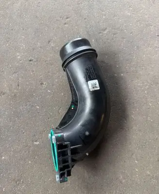 Ford Ranger Intake resonator JB3Q6K770AD