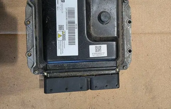 Opel Meriva B Engine control unit/module ECU 86AB0UM2133380008 55596528