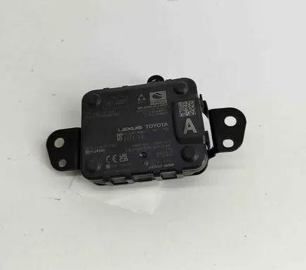 Lexus RX 450H Distronic sensor radar 8821078020