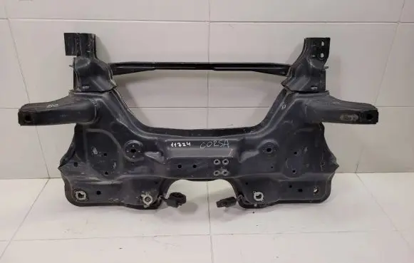 Opel Corsa E Front subframe 633374681