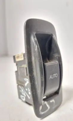 Toyota Corolla E120 E130 Electric window control switch 8481002040 7077A315B