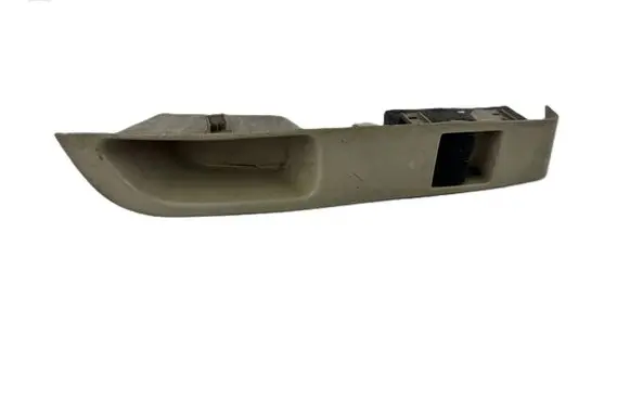 Nissan Micra Electric window control switch 80991AX100