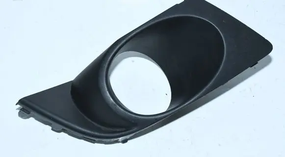 Subaru Legacy Front fog light trim/grill 57731AG660