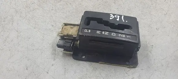 Audi 80 90 B3 Gear shifter/selector 893927353