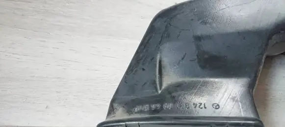 Mercedes-Benz E W124 Cabin air duct channel 1248320088