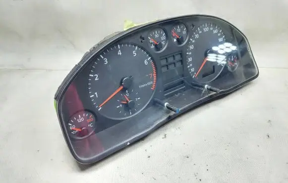 Audi A4 S4 B5 8D Speedometer (instrument cluster) 4B0919860E