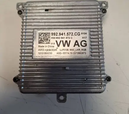 Volkswagen Tiguan Headlight ballast module Xenon 992941572CG