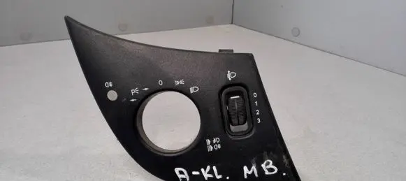 Mercedes-Benz A W168 Headlight level height control switch 1685450191 590279