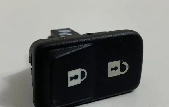 Volvo C30 Central locking switch button 30773333